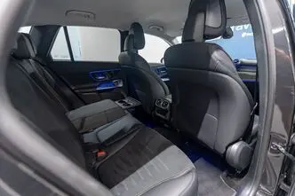 Mercedes-Benz GLC 220, 2.0, 145 kW, hybrid, automatic, four-wheel drive