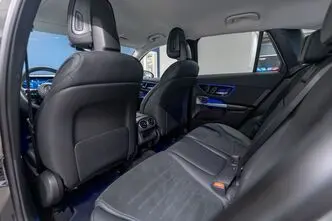 Mercedes-Benz GLC 220, 2.0, 145 kW, hybrid, automatic, four-wheel drive
