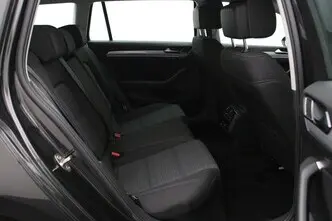 Volkswagen Passat, 2.0, 90 kW, diesel, automatic, front-wheel drive