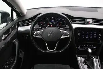 Volkswagen Passat, 2.0, 90 kW, diesel, automatic, front-wheel drive