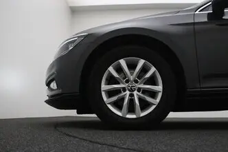 Volkswagen Passat, 2.0, 90 kW, diesel, automatic, front-wheel drive