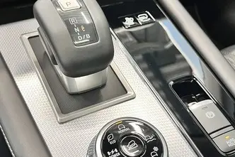 Mitsubishi Outlander, 2.4, 100 kW, pistikhübriid, automaat, nelikvedu