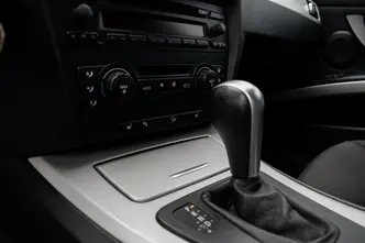 BMW 325, 2.5, 160 kW, bensiin, automaat, nelikvedu