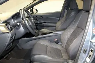 Toyota C-HR, 1.8, 72 kW, hybrid, automatic, front-wheel drive