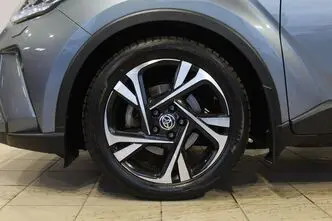 Toyota C-HR, 1.8, 72 kW, hybrid, automatic, front-wheel drive