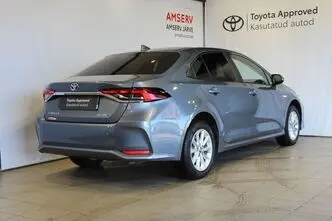 Toyota Corolla, 1.8, 72 kW, hybrid, automatic, front-wheel drive