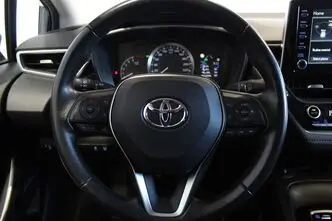 Toyota Corolla, 1.8, 72 kW, hybrid, automatic, front-wheel drive