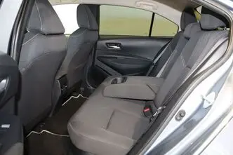 Toyota Corolla, 1.8, 72 kW, hybrid, automatic, front-wheel drive