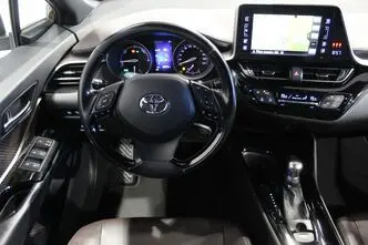 Toyota C-HR, 1.8, 72 kW, hybrid, automatic, front-wheel drive