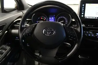 Toyota C-HR, 1.8, 72 kW, hybrid, automatic, front-wheel drive