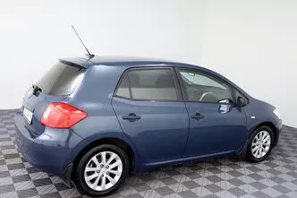 Toyota Auris, 1.4, 96 kW, bensiin, manuaal, esivedu