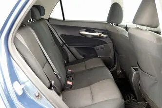 Toyota Auris, 1.4, 96 kW, bensiin, manuaal, esivedu