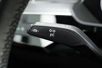 Audi e-tron, 230 kW, электричество, автомат, полный привод