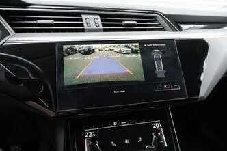 Audi e-tron, 230 kW, электричество, автомат, полный привод