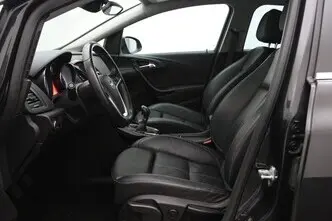 Opel Astra, 1.4, 103 kW, bensiin, manuaal, esivedu