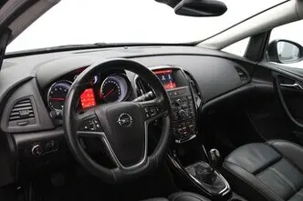 Opel Astra, 1.4, 103 kW, bensiin, manuaal, esivedu