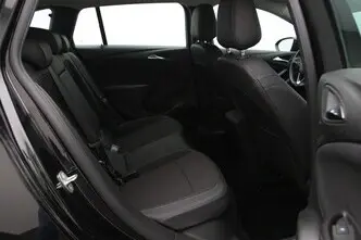 Opel Astra, 1.6, 81 kW, дизель, механическая, передний привод