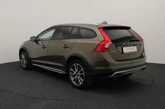 Volvo V60 Cross Country, 2.0, 110 kW, diesel, automatic, front-wheel drive