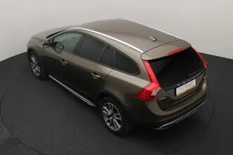 Volvo V60 Cross Country, 2.0, 110 kW, diesel, automatic, front-wheel drive
