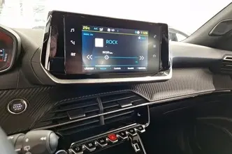 Peugeot e-2008, elekter, automaat, esivedu