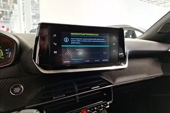 Peugeot e-2008, elekter, automaat, esivedu