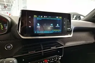 Peugeot e-2008, elekter, automaat, esivedu