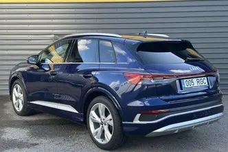 Audi Q4, 210 kW, электричество, автомат, полный привод