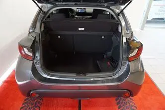 Toyota Yaris, 1.5, 92 kW, bensiin, manuaal, esivedu