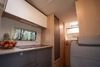 Fiat LMC Tourer Alkoven 690, 2.2, 103 kW, дизель, механическая, передний привод