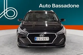 Hyundai i30, 1.4, 103 kW, bensiin, automaat, esivedu