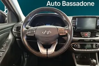 Hyundai i30, 1.4, 103 kW, bensiin, automaat, esivedu