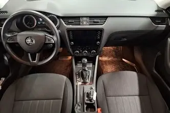 Škoda Octavia, 1.0, 85 kW, bensiin, automaat, esivedu