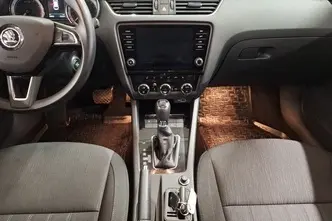 Škoda Octavia, 1.0, 85 kW, bensiin, automaat, esivedu