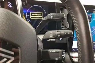 Renault Megane, elekter, automaat, esivedu