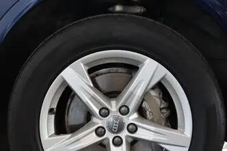Audi Q5, 2.0, 180 kW, бензин, автомат, полный привод