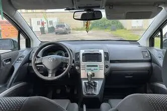 Toyota Corolla Verso, 2.2, 130 kW, diisel, manuaal, esivedu