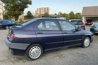 Alfa Romeo Alfa 146, 1.7, petrol, manual, front-wheel drive