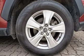 Toyota RAV4, 2.5, 188 kW, bensiin, automaat, nelikvedu