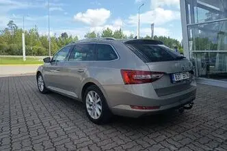 Škoda Superb, 1.8, 132 kW, bensiin, automaat, esivedu