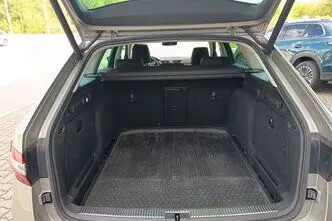 Škoda Superb, 1.8, 132 kW, bensiin, automaat, esivedu