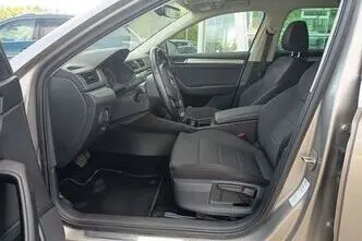 Škoda Superb, 1.8, 132 kW, bensiin, automaat, esivedu