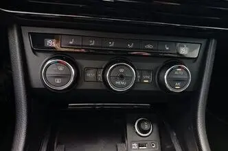 Škoda Superb, 1.8, 132 kW, bensiin, automaat, esivedu