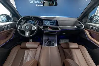 BMW X5, 4.4, 390 kW, bensiin, automaat, nelikvedu