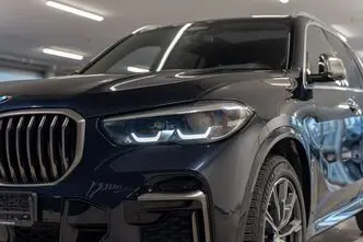 BMW X5, 4.4, 390 kW, bensiin, automaat, nelikvedu