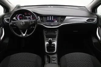 Opel Astra, 1.6, 100 kW, дизель, механическая, передний привод
