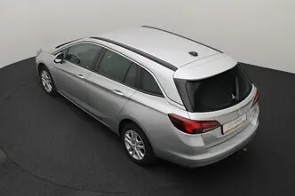 Opel Astra, 1.6, 100 kW, дизель, механическая, передний привод