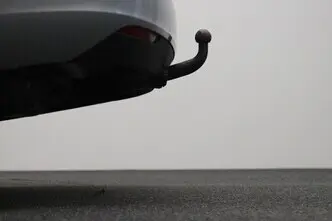 Opel Astra, 1.6, 100 kW, дизель, механическая, передний привод