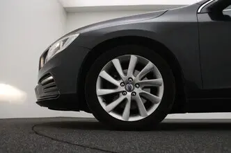 Volvo V60, 2.0, 133 kW, diesel, automatic, front-wheel drive