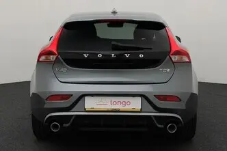 Volvo V40, 2.0, 90 kW, petrol, manual, front-wheel drive