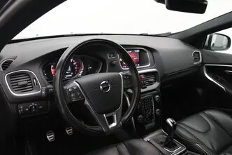 Volvo V40, 2.0, 90 kW, petrol, manual, front-wheel drive